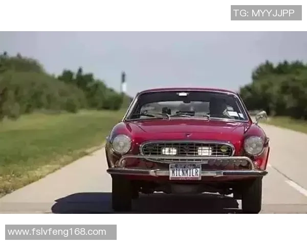 足球明星奢华生活揭秘炫富视频合集让你大开眼界的奢侈品与豪车展示